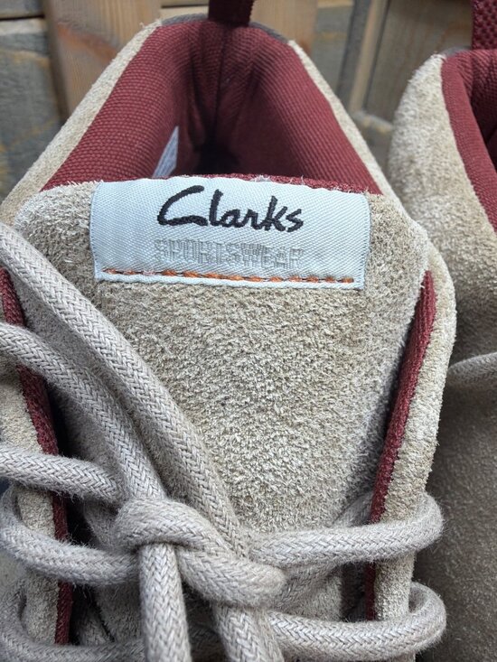 Clarks Sportswear Mens 10.5 M Sand Tan Suede Chukka Sneaker Boots 26102955 main image 5